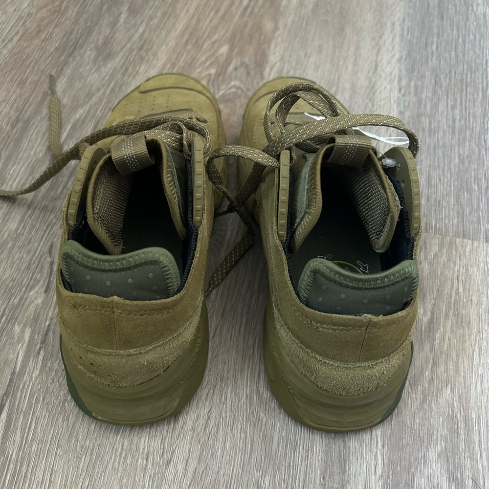 Adidas boys Khaki and Dark Green Sneakers - Picture 4 of 5